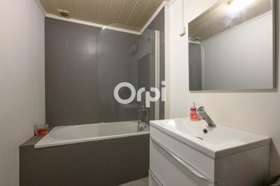 Maison de ville - 70 m² - 3 pièces