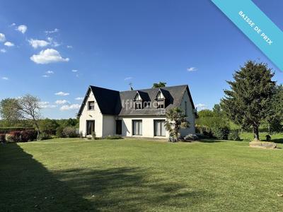 Maison - 156 m² - 8 pièces