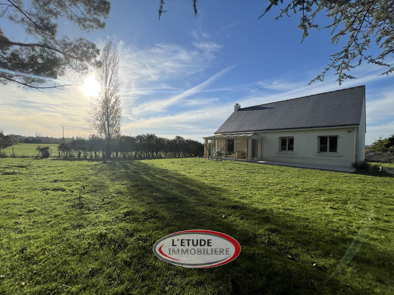 Maison - 98 m² - 5 pièces