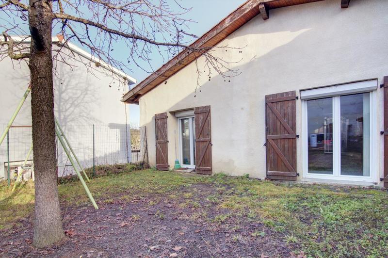 Maison - 95 m² - 3 pièces