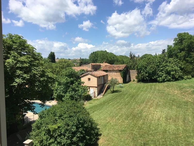 Maison - 433 m² - 15 pièces