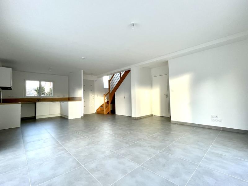 Maison - 117 m² - 6 pièces