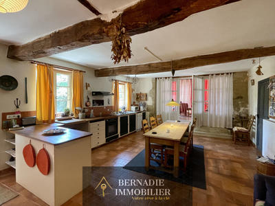 Maison de village - 150 m² - 5 pièces