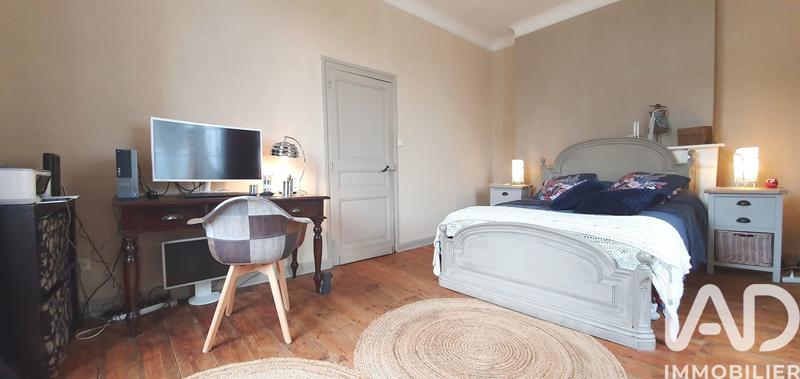 Maison - 90 m² - 5 pièces