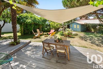 Maison - 168 m² - 8 pièces