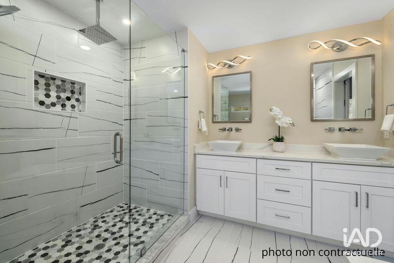 Appartement - 99 m² - 4 pièces