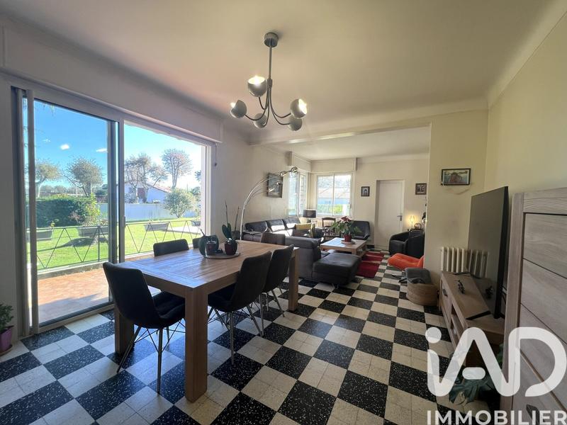 Maison - 145 m² - 5 pièces