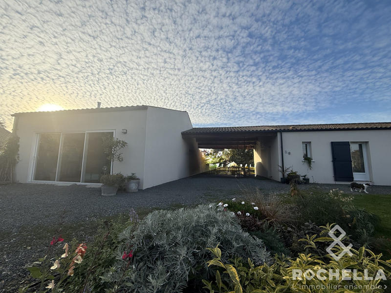 Maison contemporaine - 135 m² - 6 pièces