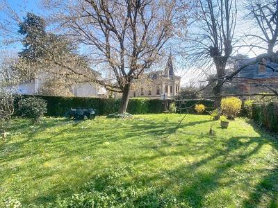 Maison - 144 m² - 6 pièces