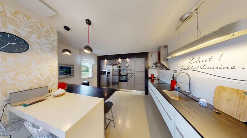 Appartement - 112 m² - 4 pièces