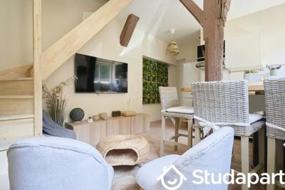 Chambre - 9 m² - 1 pièce