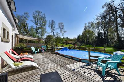 Maison - 236 m² - 7 pièces