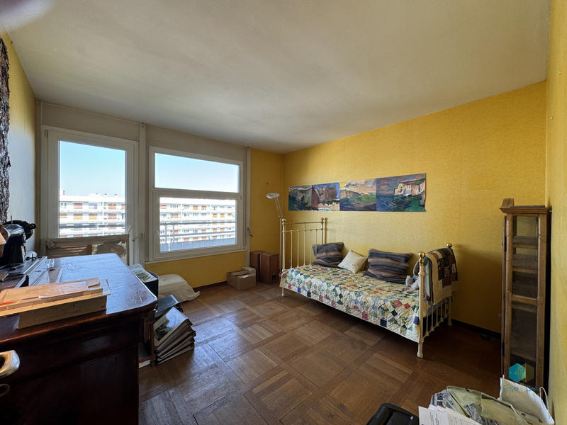 Appartement - 226 m² - 7 pièces