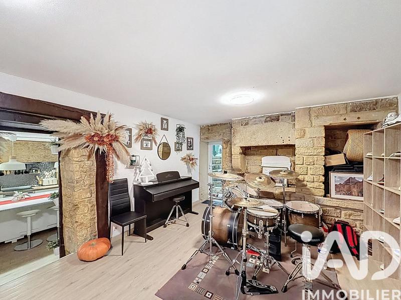 Maison - 193 m² - 6 pièces