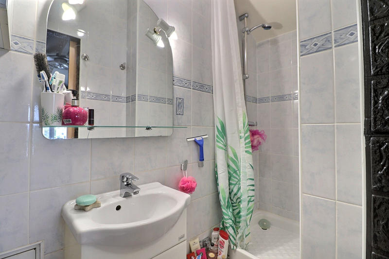 Maison - 92 m² - 5 pièces