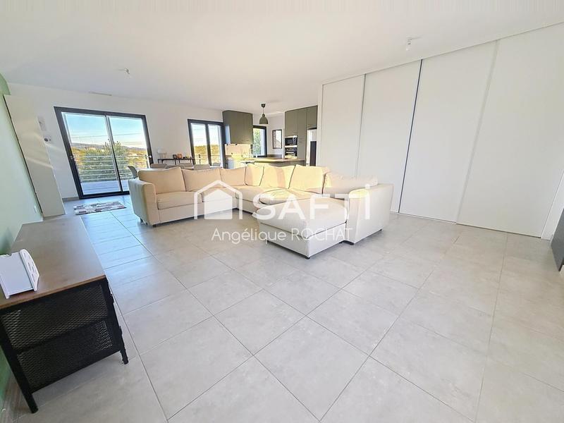 Maison - 90 m² - 3 pièces