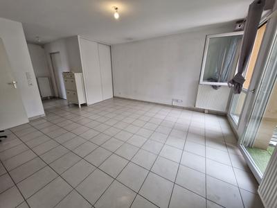 Appartement - 77 m² - 4 pièces
