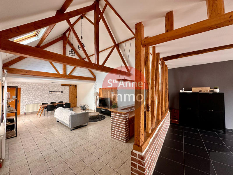 Maison - 211 m² - 8 pièces