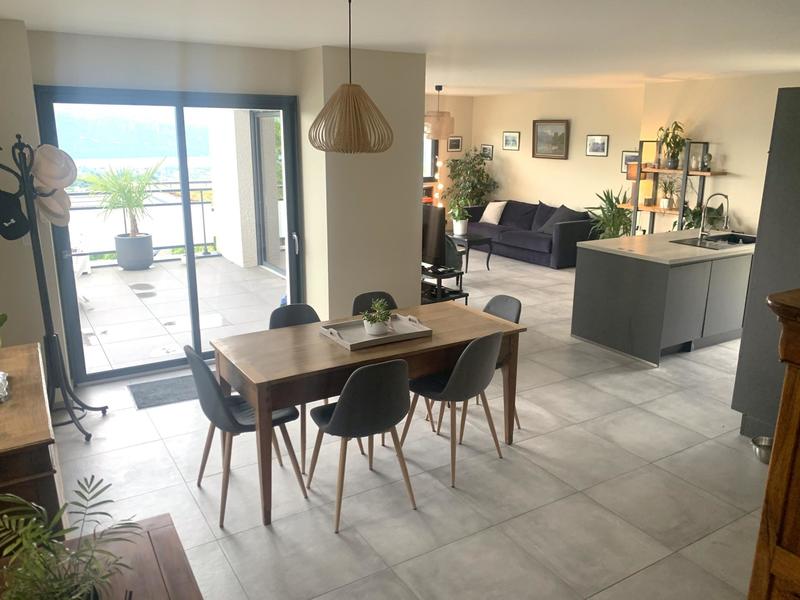 Appartement - 108 m² - 4 pièces