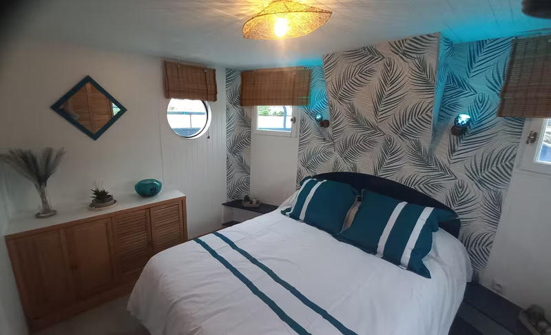 Péniche - 66 m² - 3 pièces