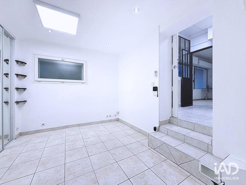 Bureau - 67 m² - 4 pièces