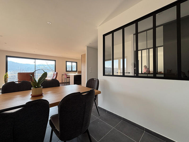 Maison - 113 m² - 4 pièces