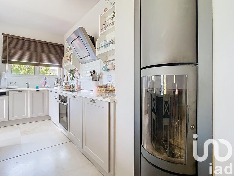 Maison - 280 m² - 7 pièces