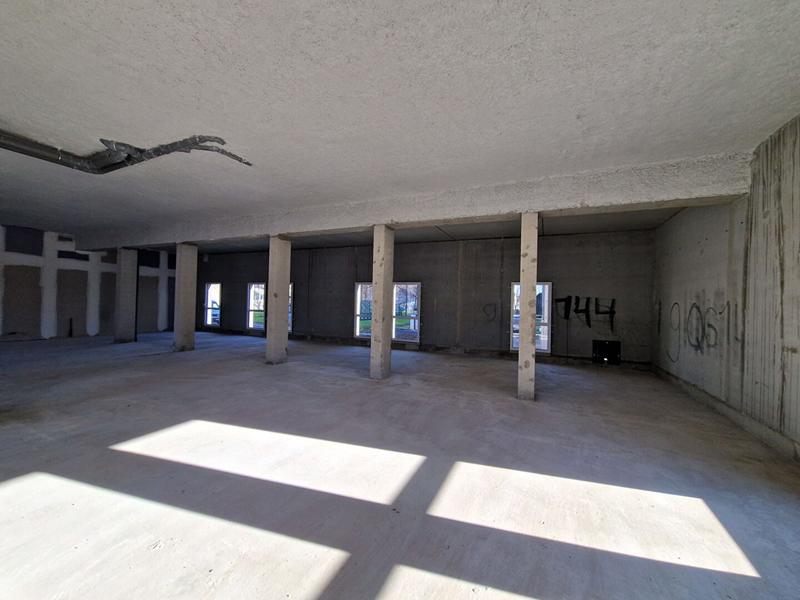 Local commercial - 260 m²