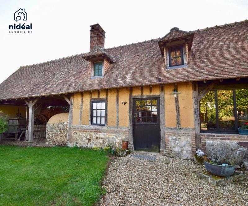 Maison ancienne - 510 m² - 20 pièces