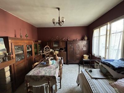 Maison traditionnelle - 75 m² - 4 pièces