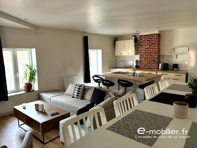 Appartement - 70 m² - 2 pièces