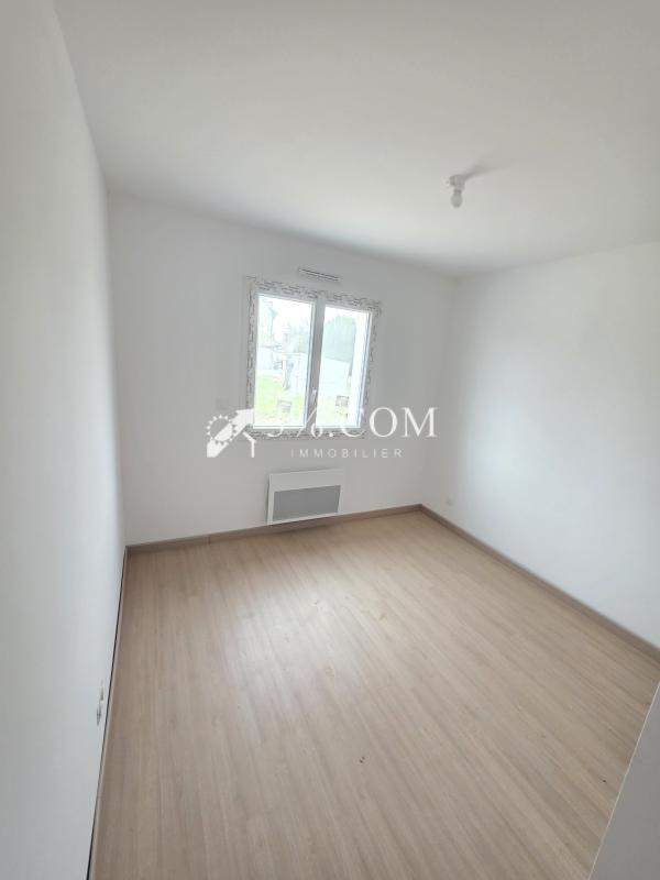 Maison - 80 m² - 5 pièces