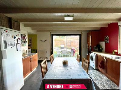 Maison - 125 m² - 6 pièces