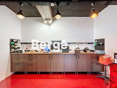 Local commercial - 220 m² - 10 pièces