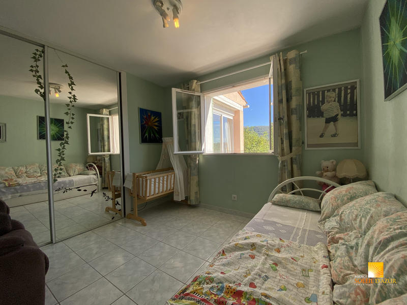 Maison - 176 m² - 6 pièces