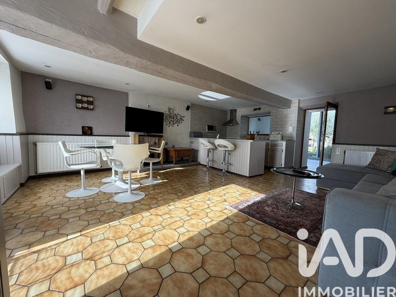 Maison - 150 m² - 7 pièces