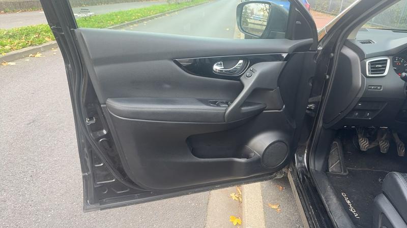 Nissan Qashqai 1.6 Dig-T 163 Tekna