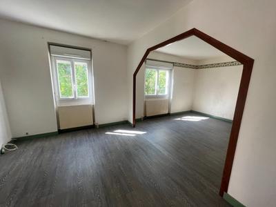 Maison - 77 m² - 4 pièces