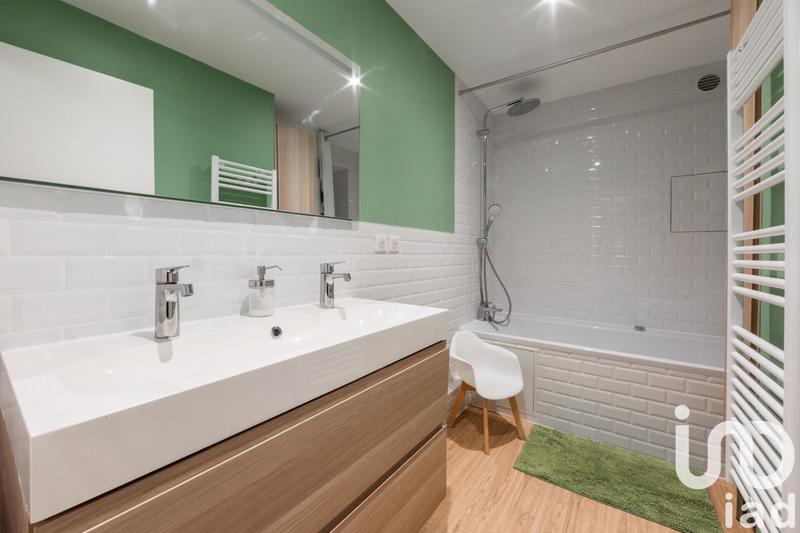 Appartement - 140 m² - 5 pièces