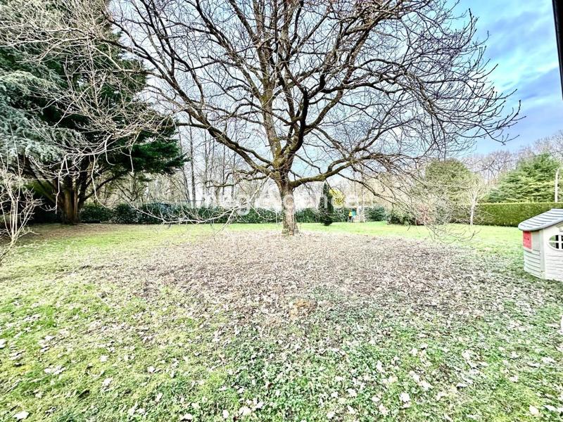 Corps de ferme - 270 m² - 8 pièces