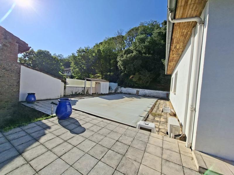 Maison - 152 m² - 7 pièces