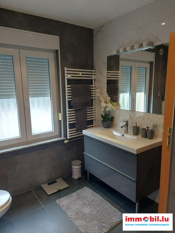 Maison - 100 m² - 6 pièces