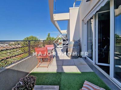 Appartement - 84 m² - 4 pièces