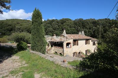 Maison - 135 m² - 8 pièces