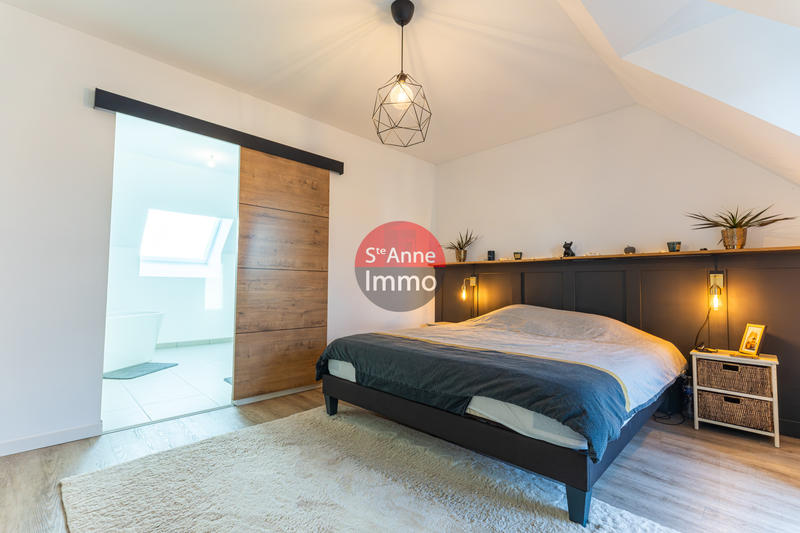 Maison - 103 m² - 4 pièces