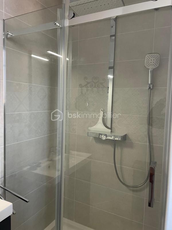 Maison en pierre - 162 m² - 7 pièces