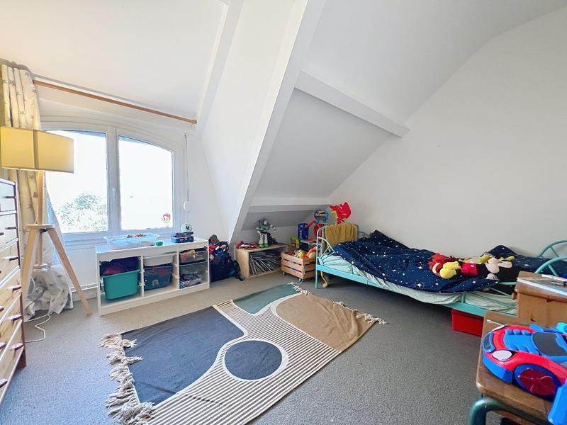 Maison - 153 m² - 6 pièces