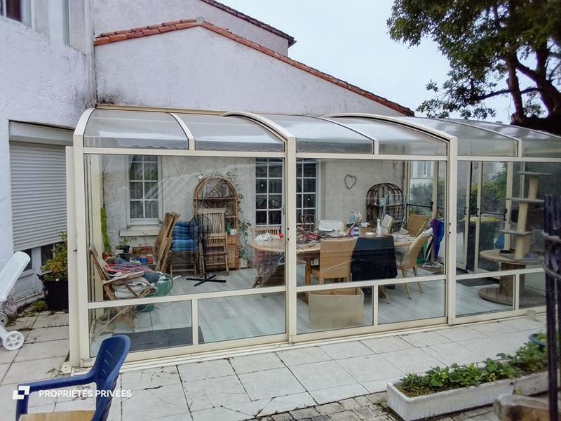 Maison - 180 m² - 7 pièces