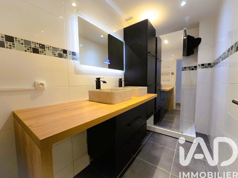 Appartement - 84 m² - 5 pièces