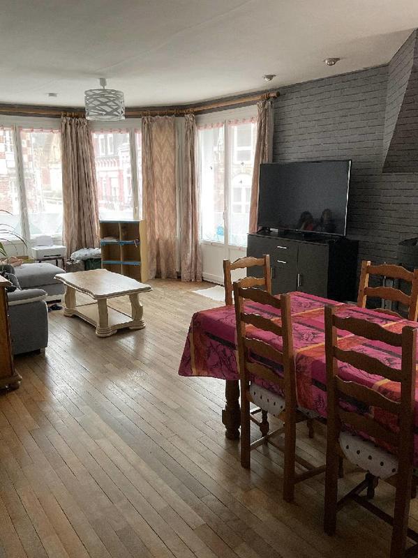 Appartement - 85 m² - 3 pièces